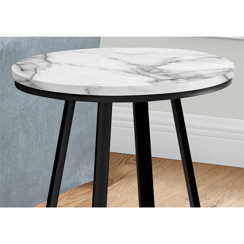 Monarch SpecialtiesĀ 15.75-in White Marble-Look Composite Round Accent Table - Image 5